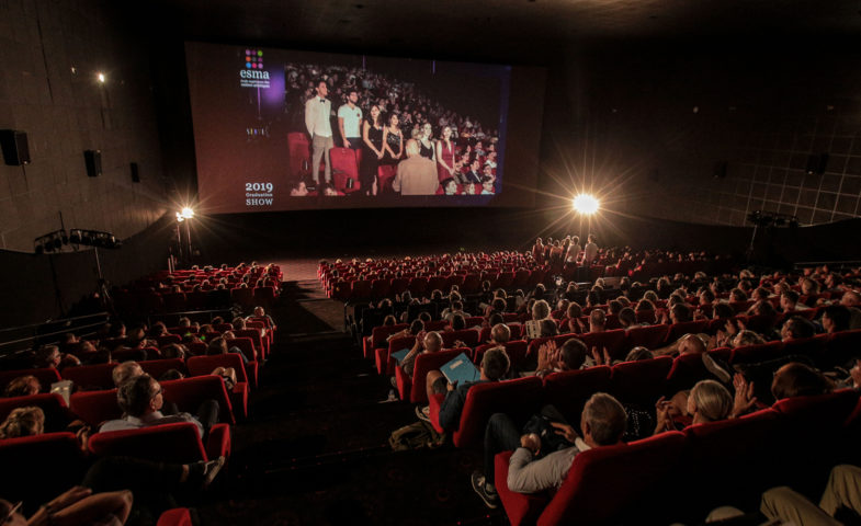 Etudiants se présentant après la projection de leur film au jury 2019 de la promotion cinéma d'animation 3D de l'ESMA au cinéma Gaumont Multiplexe de Montpellier